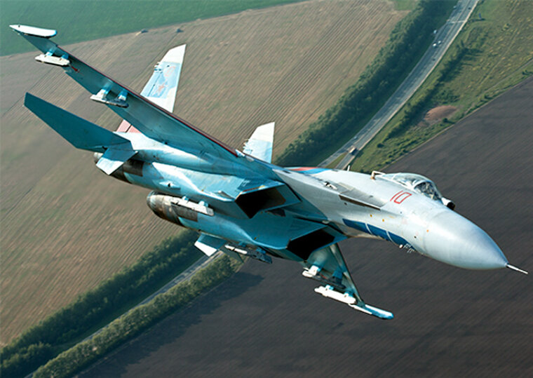    Су-27 станет грозным оружием при умелом использовании, заявил Сергей Хатылев