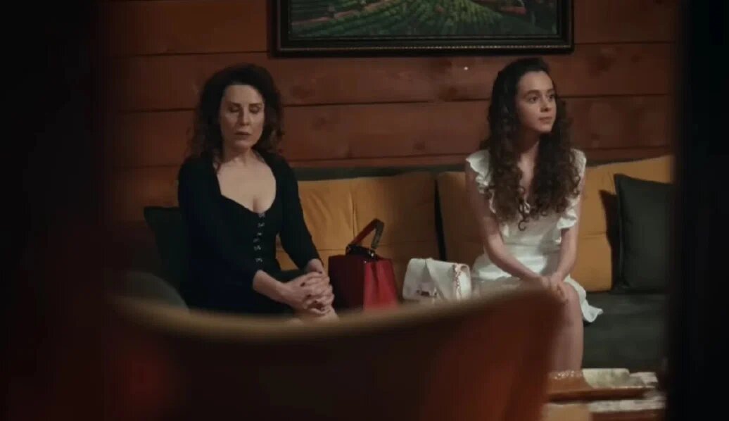 турецкие сериалы. ты расскажи чёрное море турецкий сериал. актеры истерзанная 2023 турецкий сериал. мерджан истерзанная сериал. сериал истерзанная нефес.