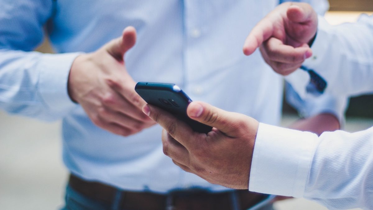    Фото: Luis Villasmil / Unsplash Амин Абдулманов