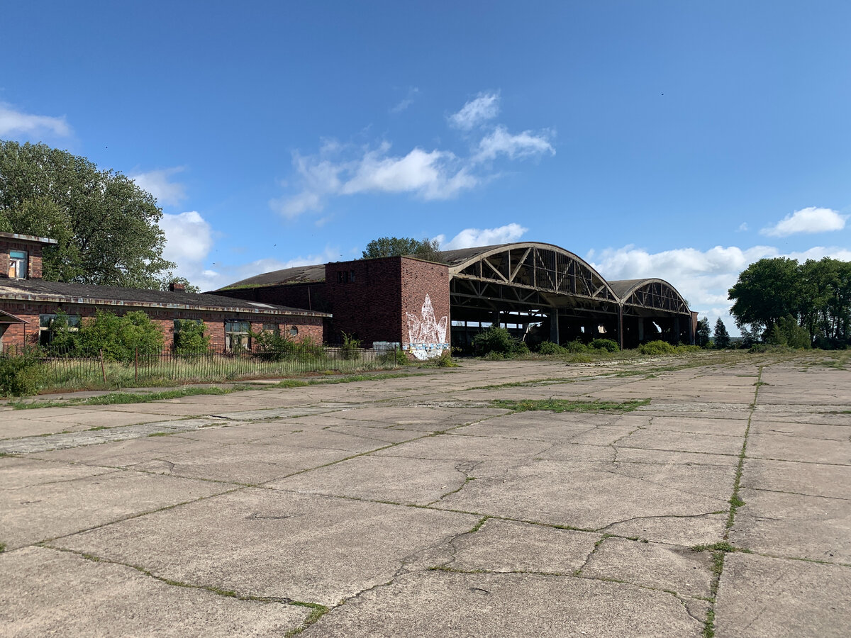 балтийская коса аэропорт нойтиф. аэродром нойтиф балтийская коса. аэродром нойтиф балтийская коса. аэродром нойтиф. аэродром нойтиф.