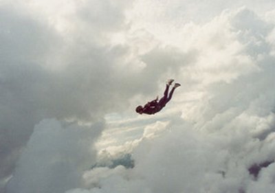 — Да вы что! Я – никогда в жизни! – замотала головой она.