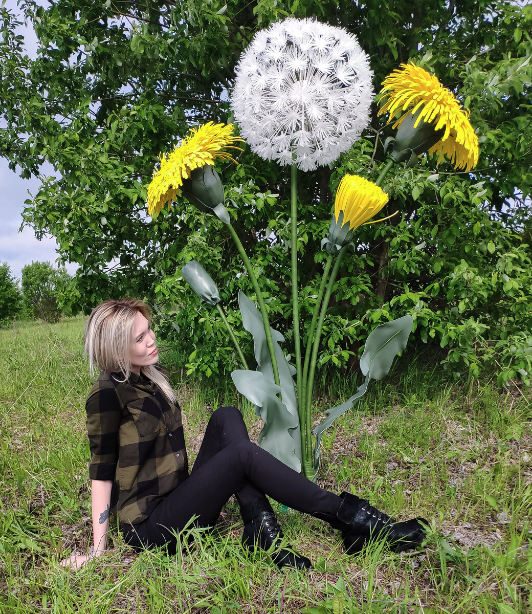 Высота композиции - 175 см.  Влагостойкие и гипоаллергенные материалы. 