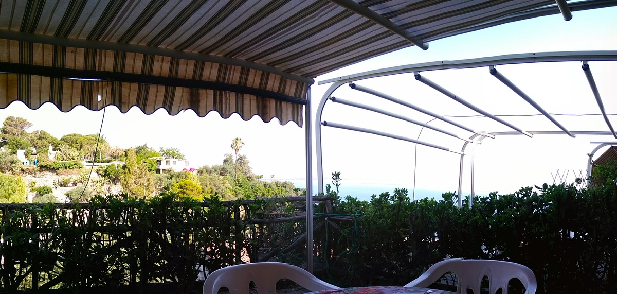 Наша терраса с видом на море