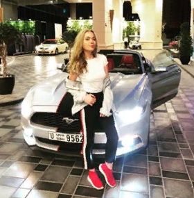 Хорошая помощница Саши Репринцева ,