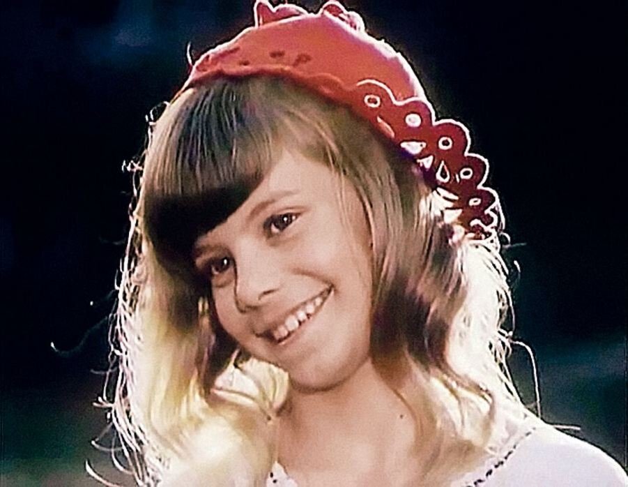 Кадр из фильма "Красная шапочка"