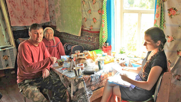 Разговоры манси на родном языке исследователи записывали по несколько часов в день