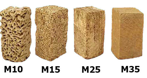 М15 – рыхлый камень с большими порами, считается самым хрупким из всех разновидностей ракушечника. Может быть, белого или коричневого цвета, но основной цвет - жёлтый из-за содержания большого количества песка в составе. Как правило, если камень этой марки падает на твёрдую поверхность, он рассыпается на несколько частей. Это нередко создаёт трудности при его транспортировке. Вес блока: 8 – 12 кг. Применяется в строительстве одноэтажных построек: гаражей, бань, хозблоков, сараев и т.д.
М25 – ракушечник этой марки имеет среднюю степень плотности и пористости. Довольно крепкий материал. Когда он падает на твёрдую поверхность, то в большинстве случаев не рассыпается, но может расколоться пополам. Самая применяемая в строительстве марка. По прочности превосходит кирпич, пеноблок и газобетон. Цвет: светло-жёлтый, песочный. Вес блока: 14 – 17 кг. Используется для строительства зданий двух и более этажей.
М35 – самый крепкий и плотный камень. Бывает белого и жёлто-белого цвета. Вес блока: 22 - 25 кг. Используется для строительства: фундаментов, подвалов, цокольных этажей.
