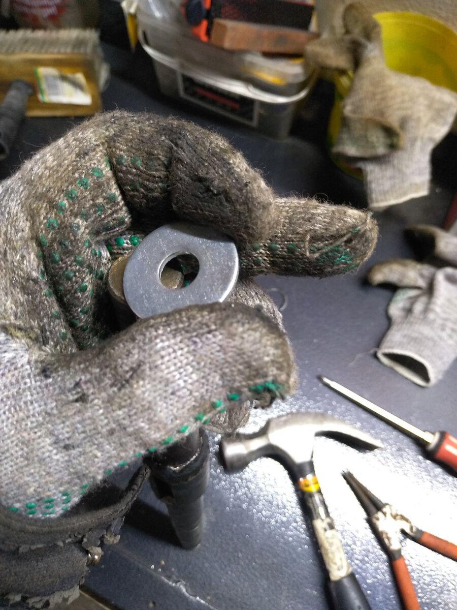 Люфт руля. Как поменять подшипник рулевого вала. | Газелист | Дзен