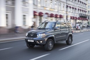 УАЗ "Патриот" с "автоматом" за 1,3 млн рублей. Кто его будет покупать