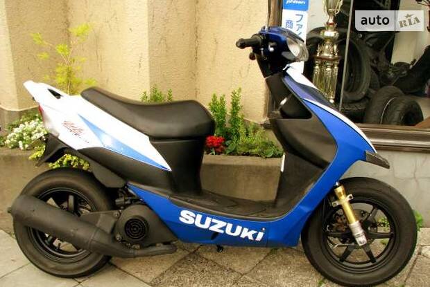 Скутеры Suzuki