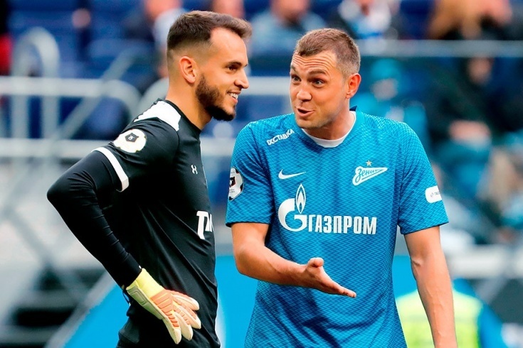 Маринато Гилерме и Артём Дзюба. Фото: Газета.ру