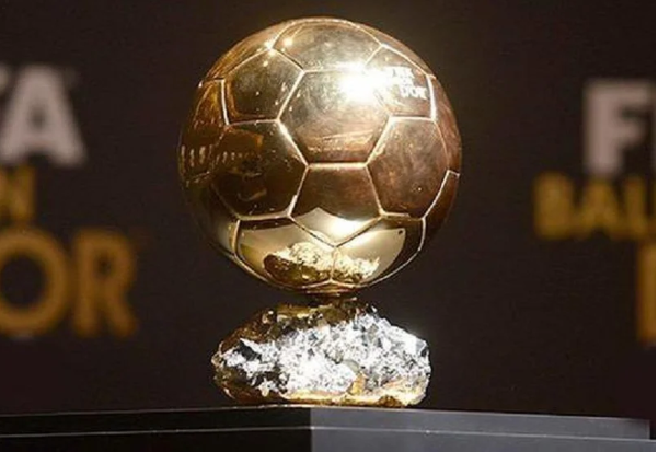 Золотой мяч