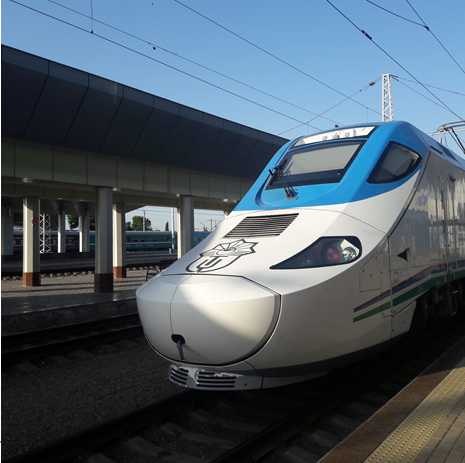 Скоростной поезд в Узбекистане: будущее уже наступило