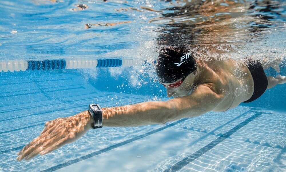 Плавание час. Finis Swimsense. Подготовка пловцов. Тренировка по плаванию. Физические упражнения плавание.