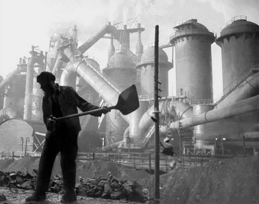 Индустриализация, довоенное время, переходное время