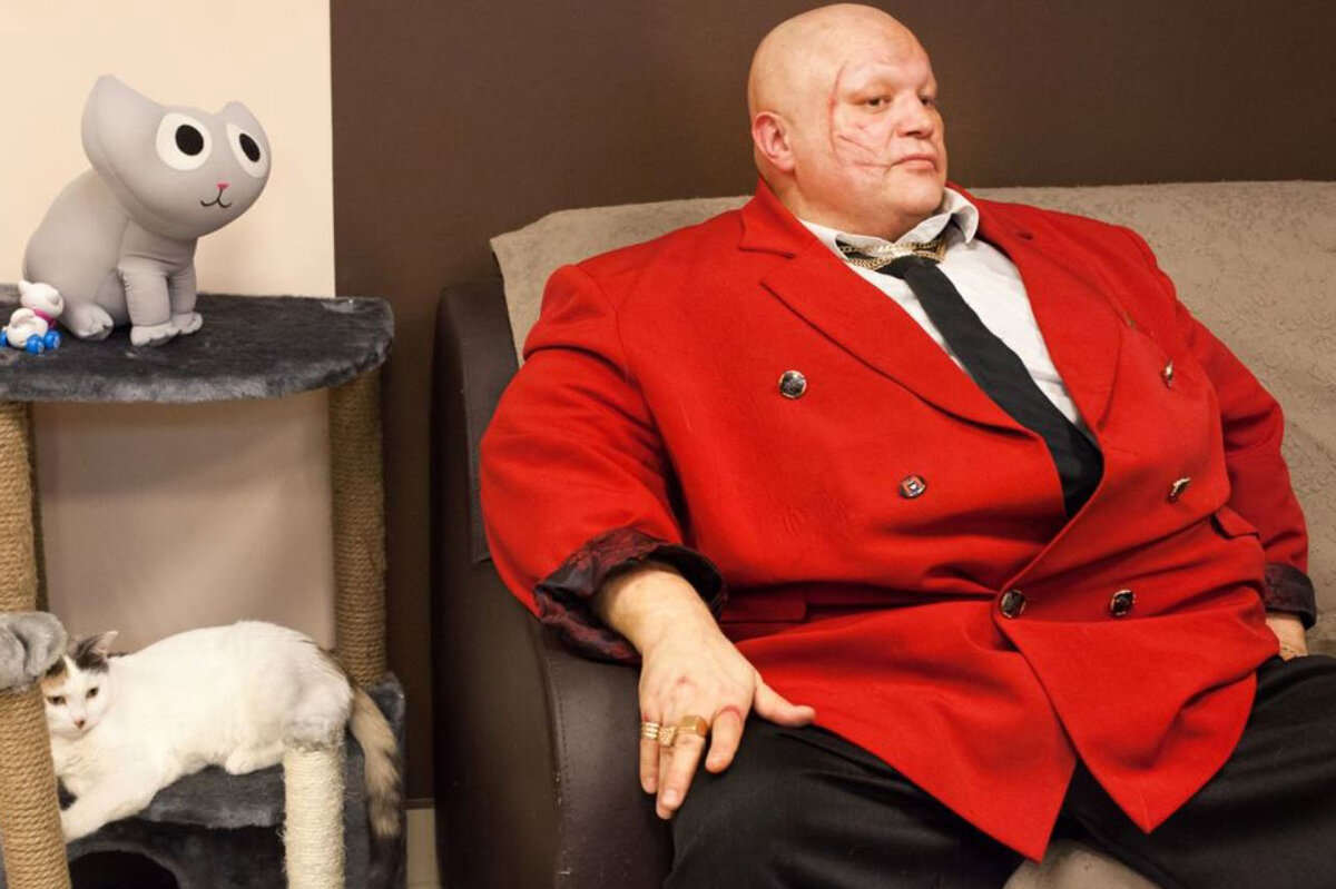 Полный мужчина. Бородатый толстяк. Лысый пухлый. Лысый пухлый. Маленький толстый лысый.