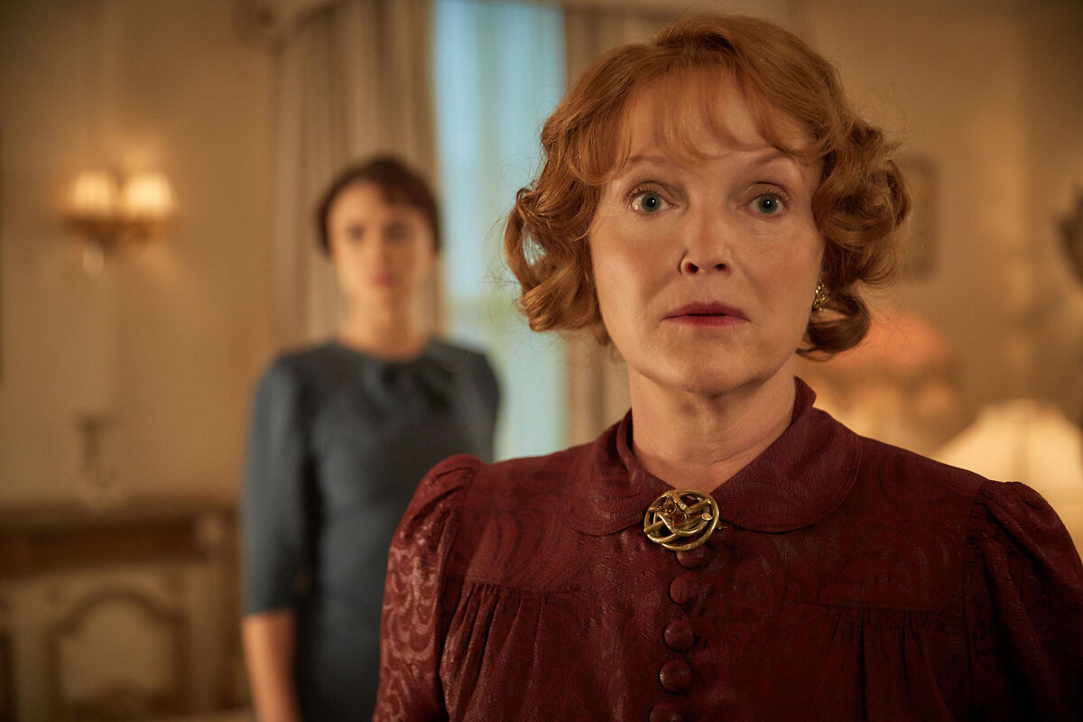 Фото http://period-films.narod.ru/1890_A_Christie/And_Then_There_2015/038.jpg