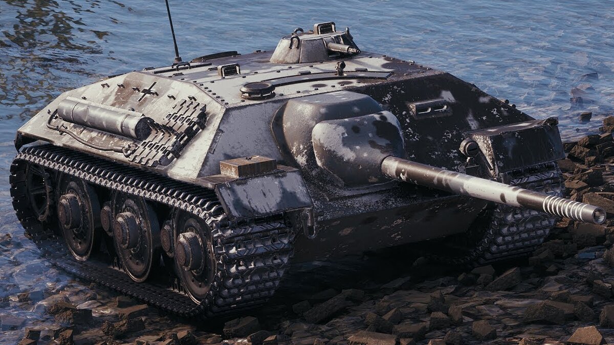 Е-25 "блоха"  любитель пострелять из кустов 