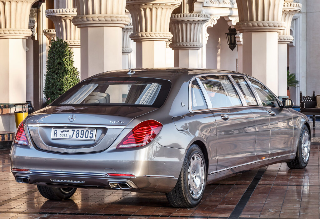 Мечта Путина. Самый дорогой Мерседес: Майбах S650 Pullman - лимузин за ...