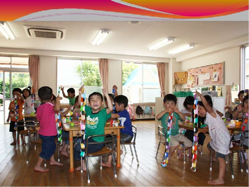 Детский сад в Японии, источник фото: http://bigslide.ru/images/51/50928/960/img13.jpg