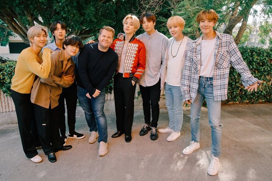 Джеймс Корден и BTS
 Фото: Instagram