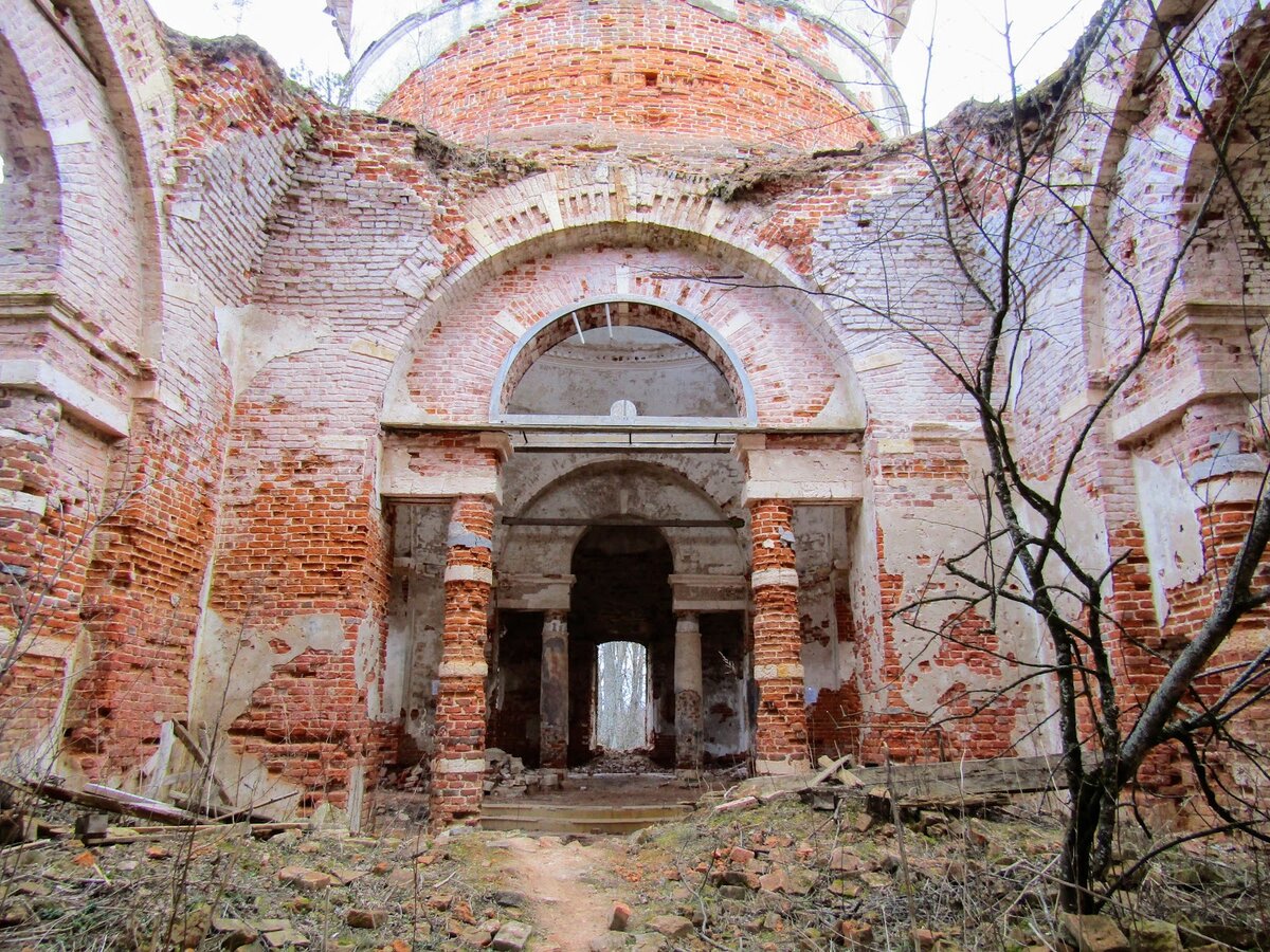 Заброшенный храм старый Оскол