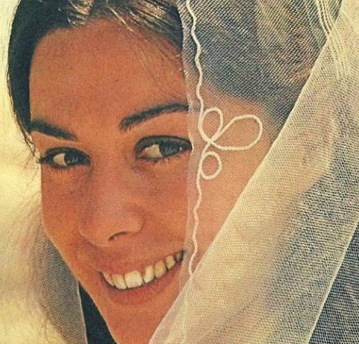 Вы только посмотрите, какая красавица в юности!/https://www.instagram.com/niveamaria_oficial/              