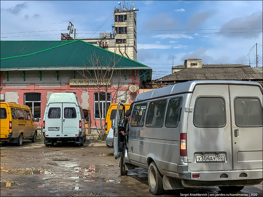 Как выглядит сейчас Хасавюрт - город, в котором подписали мир в первой чеченской войне 24 года назад (плохо выглядит)