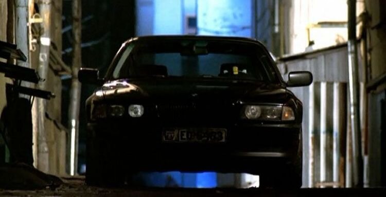 BMW 7-series e38