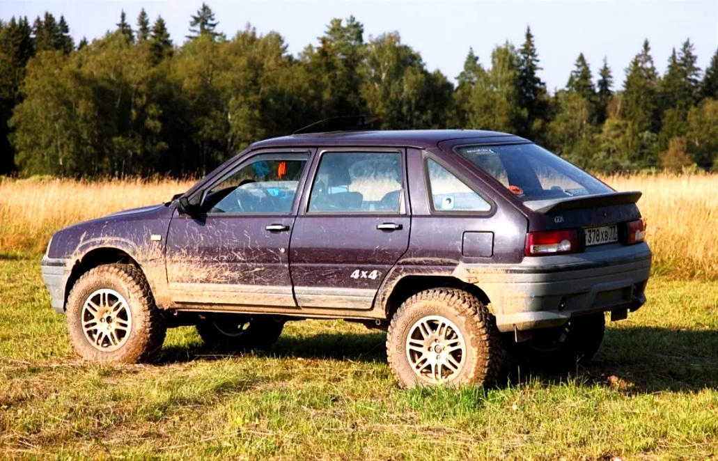 «Ода 4x4» неплохо справлялась с поставленной задачей - кататься по бездорожью