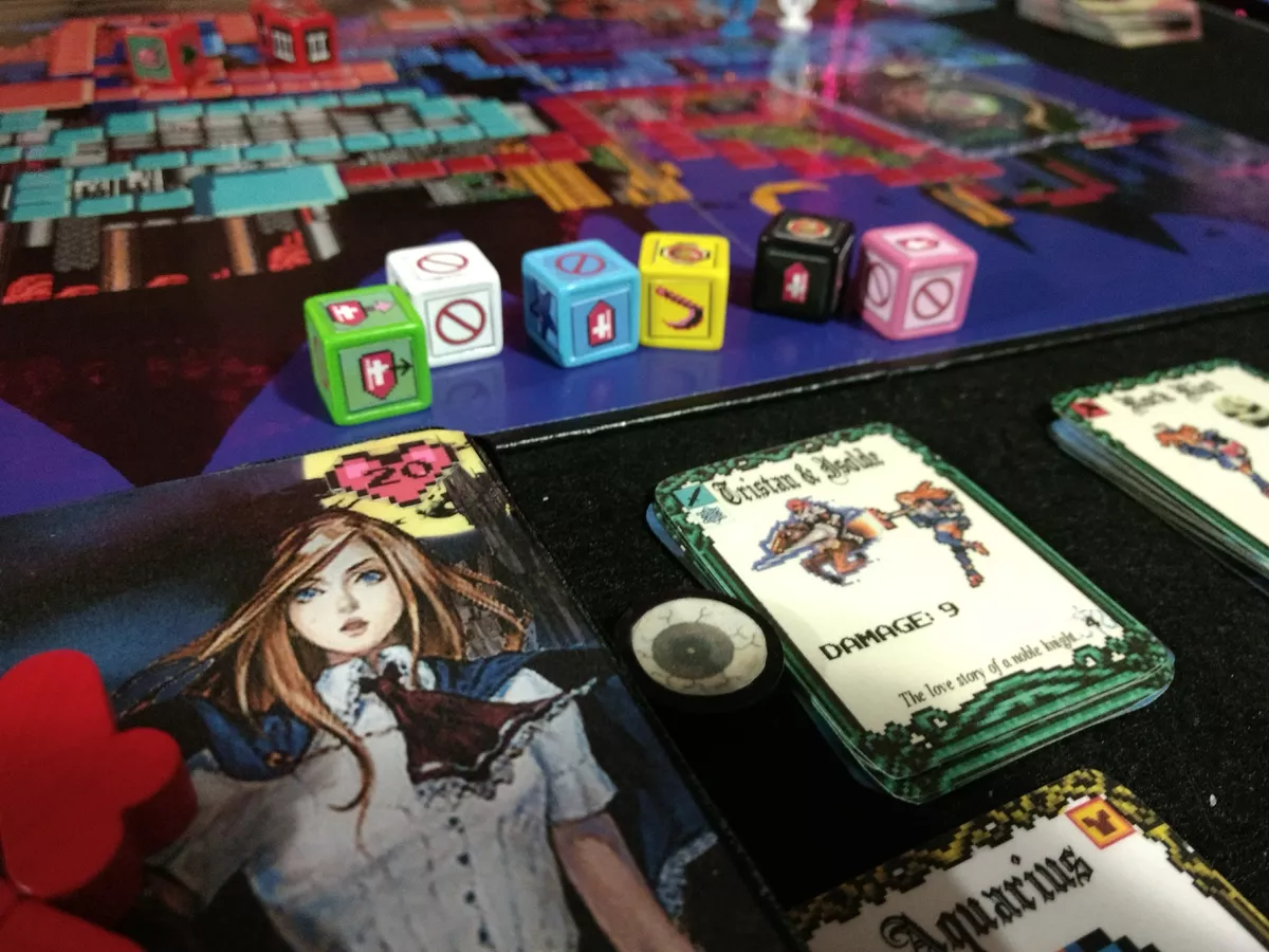 А ещё у каждого персонажа свой набор кубиков