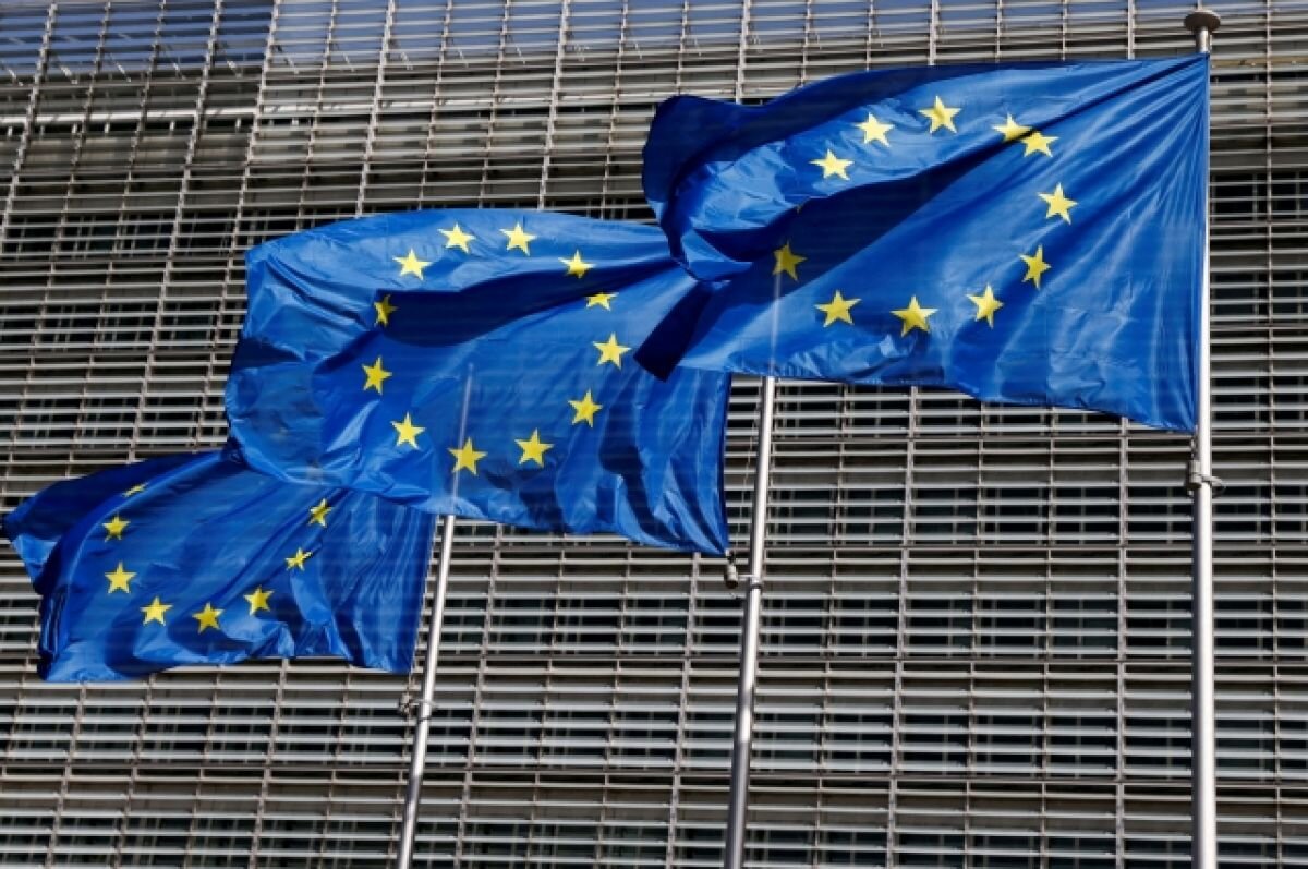    Совет ЕС утвердил седьмой пакет санкций против России