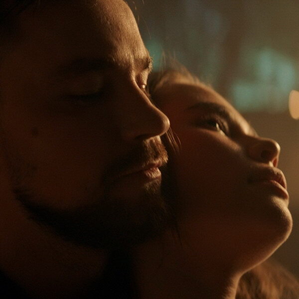     «Непослушную» с Александром Петровым и Асей Резник покажет ТНТ