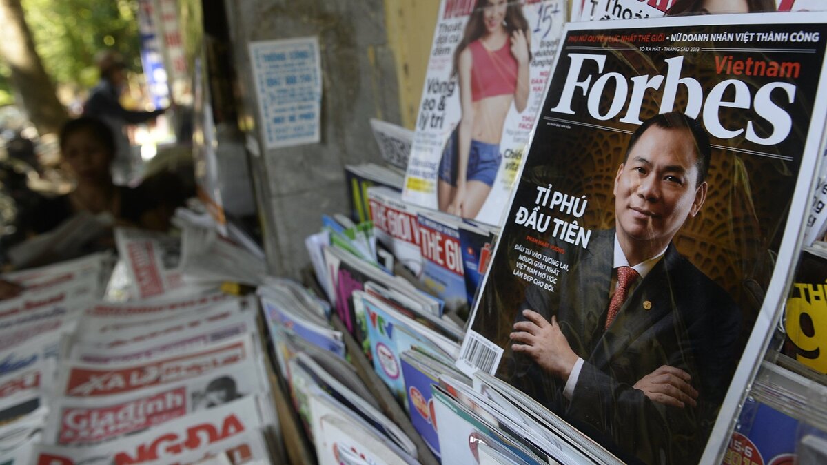    %Журнал Forbes© AFP / Hoang Dinh Nam