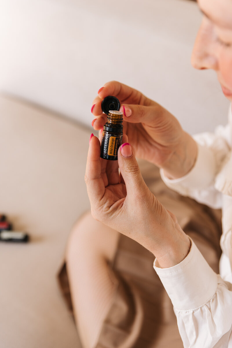 100% натуральные эфирные масла - это не только приятный аромат, но и эффективное адресованное на психологического состояние