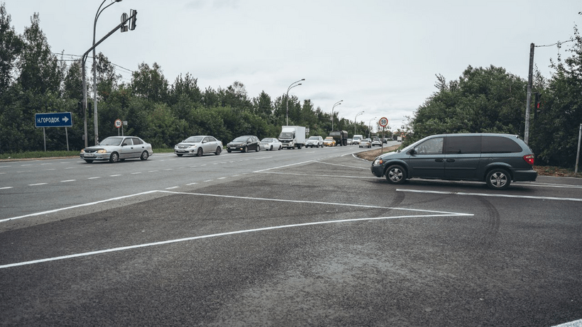    Дополнительная автомобильная полоса на выезде из поселка Новый городок городского округа Щелково © Пресс-служба администрации г.о. Щелково