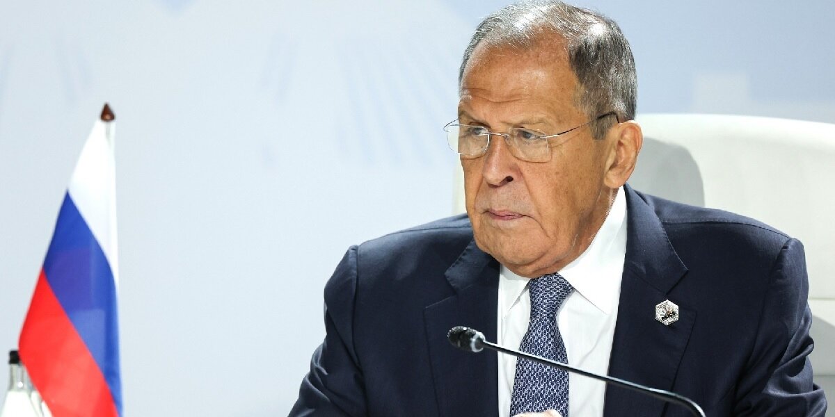 Фото: Сергей Бобылёв / ТАСС / с сайта Кремля (http://static.kremlin.ru/media/events/photos/big2x/X0udfd8mswwsvoAvAtW0QIW0fwMuJKyn.jpg)