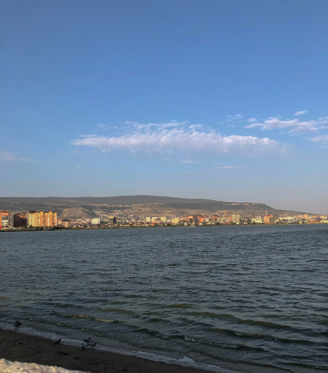 Вид на город со стороны озера Ак-Гёль