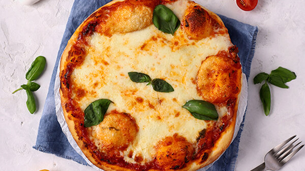 Пицца «Маргарита»: итальянская классика за 15 минут