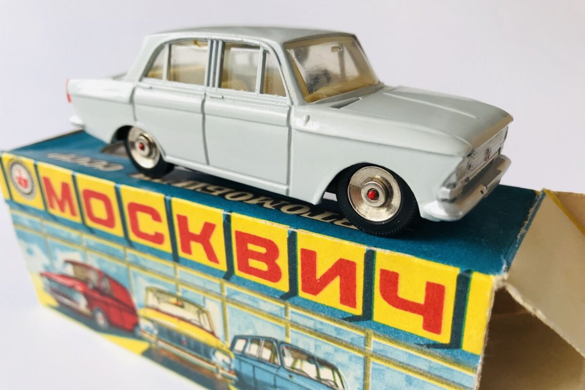 Моделька Москвич 412