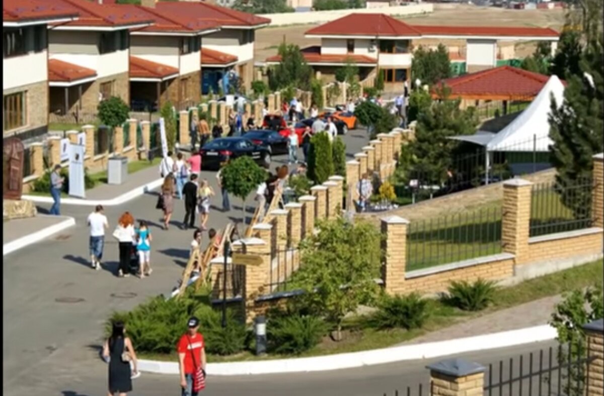 Поселок Иванковичи (фото: YouTube)