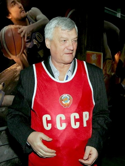 Баскетболисты СССР 1972 состав. Команда сборной СССР по баскетболу 1972. Тренер сборной США по баскетболу 1972 года.