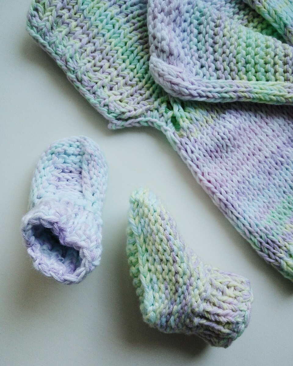 Вот такие носочки связались после помощи  Татьяны (участницы клуба)