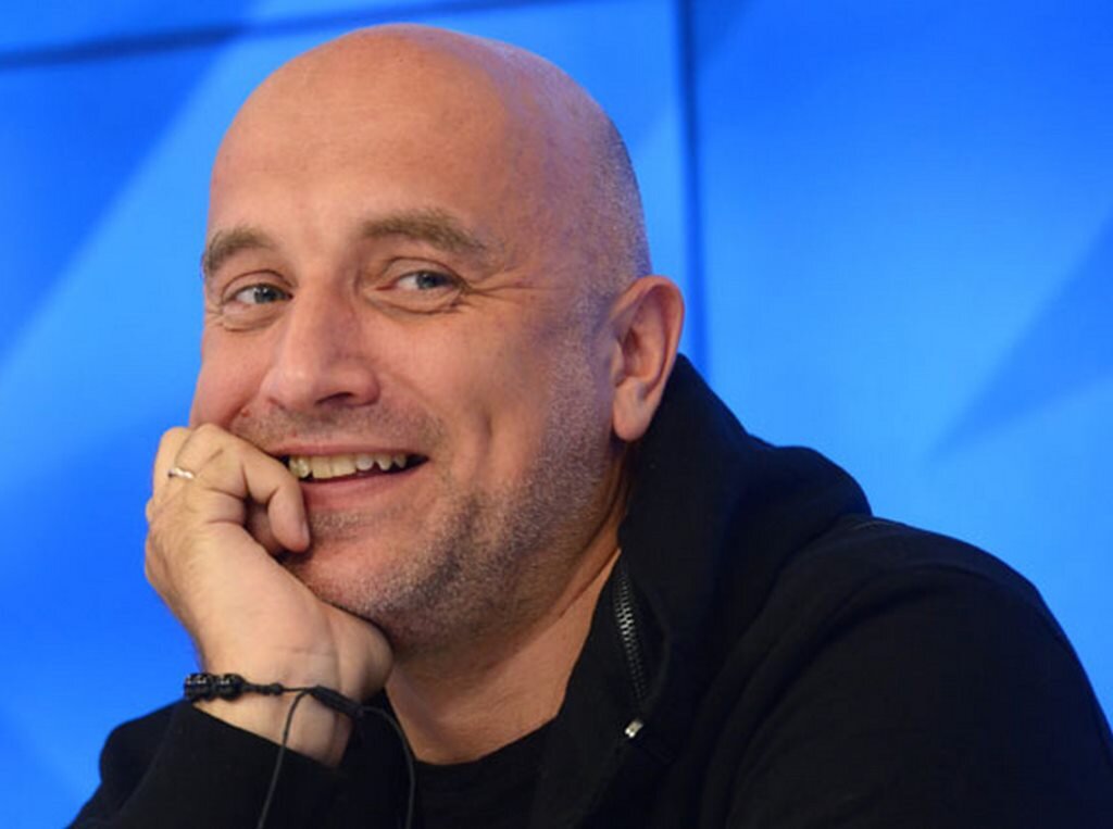 Письмо Захара Прилепина против поправок к конституции подписало много известных людей . 