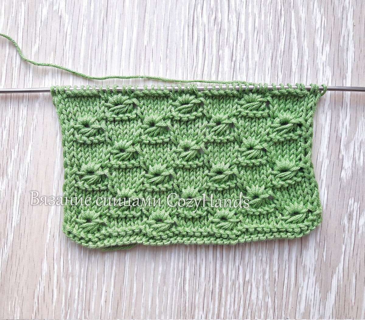 Красивый узор спицами Корона