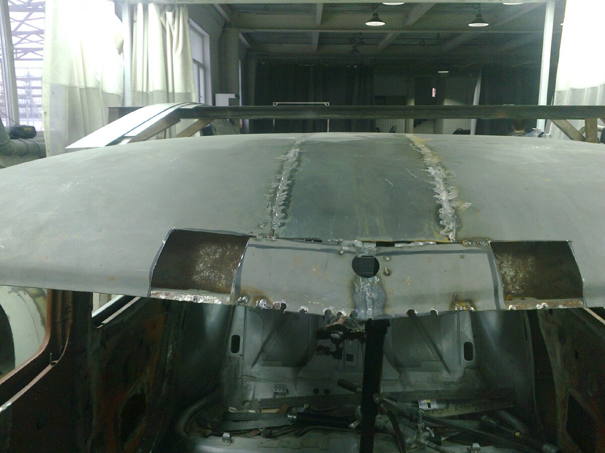 Вид спереди