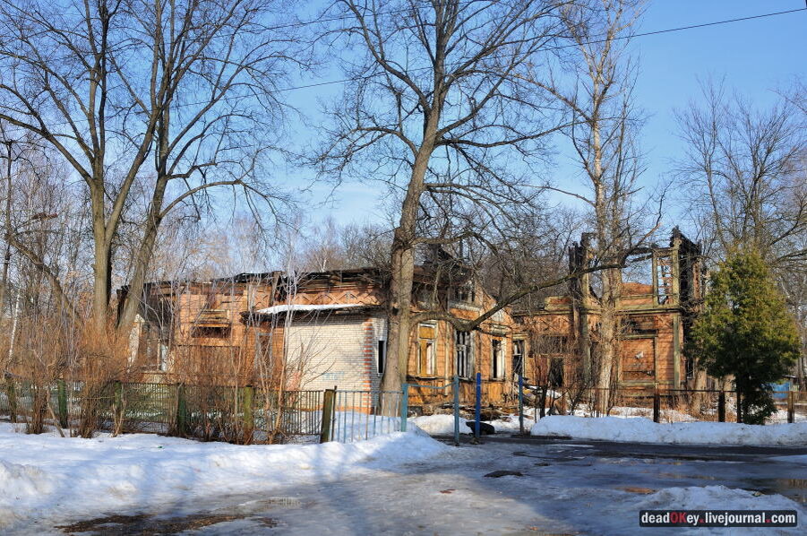 Дом Рабенека (т.н. «дом Ценкера») усадьбы "Лапино-Спасское"