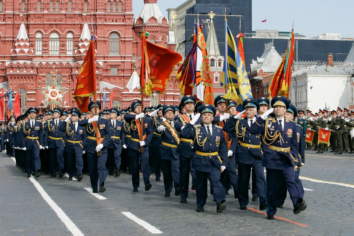 Картинка парад в москве