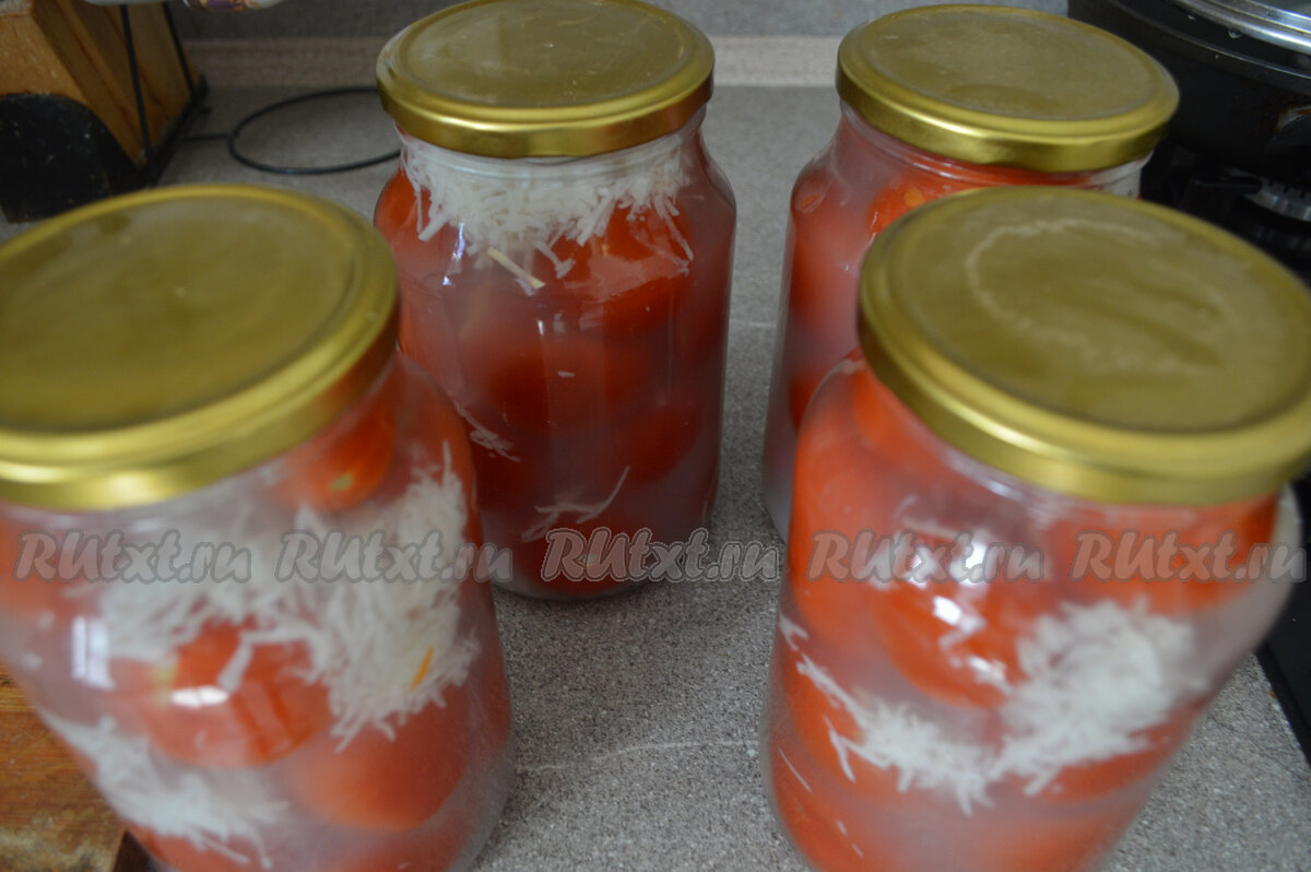 Вкусные, ароматные помидоры на зиму под снегом