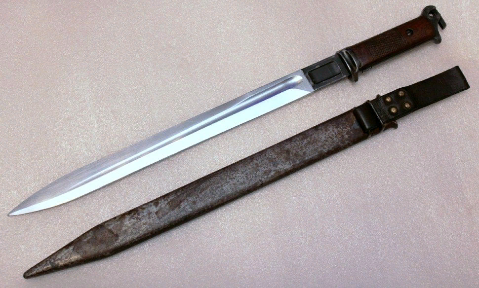 Штык нож образца 1913 года. Штык нож арисака 1905. Штык нож авс 36. Австро венгерские тесаки и штык ножи. Штык нож краг йоргенсен.